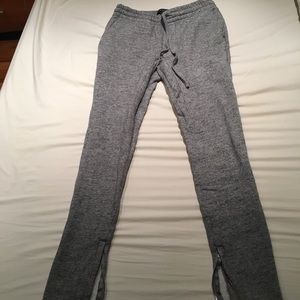 Pacsun Gray Sweatpants with 4 pockets & ankle zips